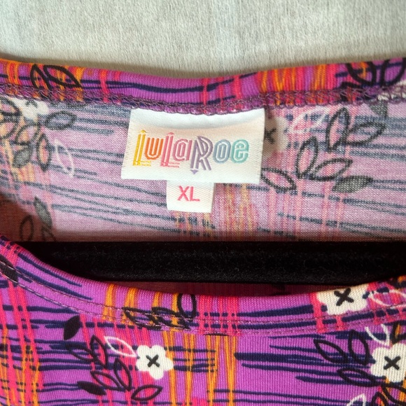 NWT LuLaRoe Debbie Pink Long Sleeve Sheath Dress - Picture 2 of 6